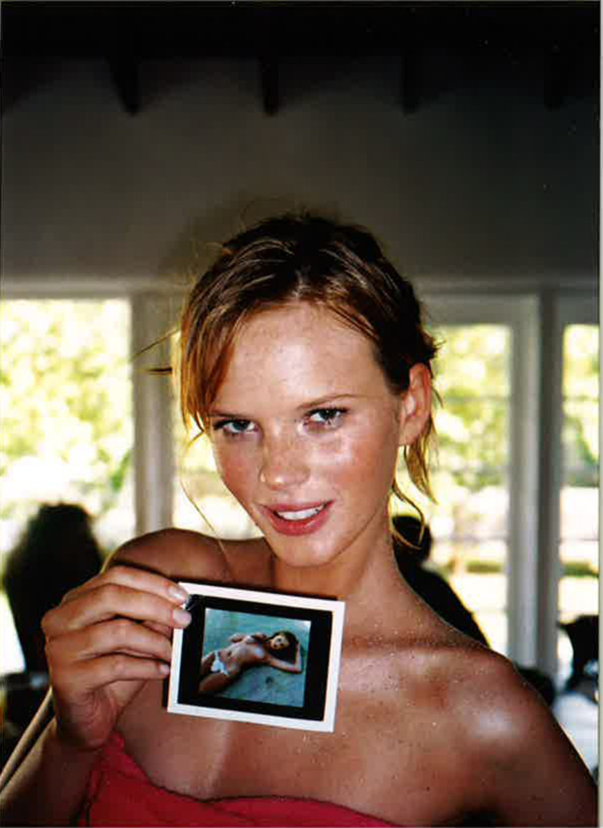 anne-v-2005-rookie-bts-5.jpg